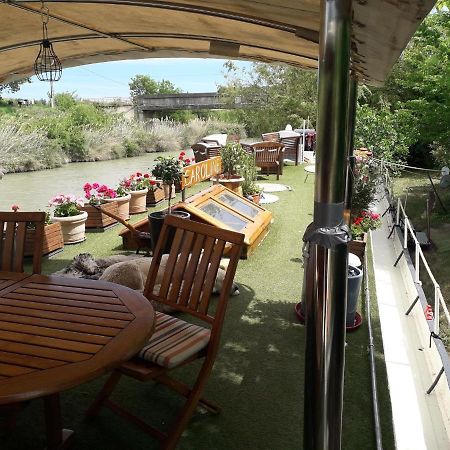 Peniche Caroline Bed & Breakfast Capestang Exterior foto